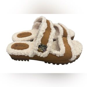 Giani Bernini Women's Tameenna Lug Sole Furry Memory Sole Sandals Brown Size 7